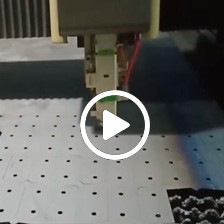 光纤激光切割机冲孔如同闪电一样快